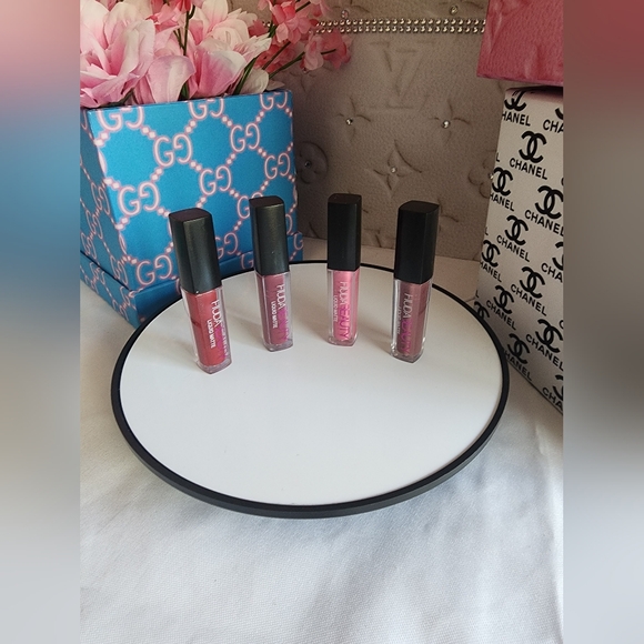 🔥HUDA BEAUTY LIQUID MATTE MINI LIPSTICK🔥 - Picture 3 of 6